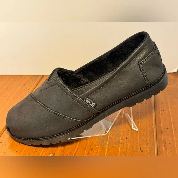 BOBS from Skechers - Petco Love Collab - New w/Tags - Women's Size 8 -Black Lugs - Picture 12 of 13